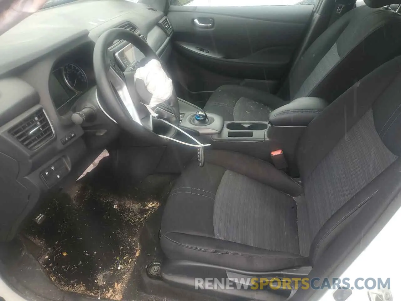 7 Photograph of a damaged car 1N4AZ1BV6PC553744 NISSAN LEAF 2023