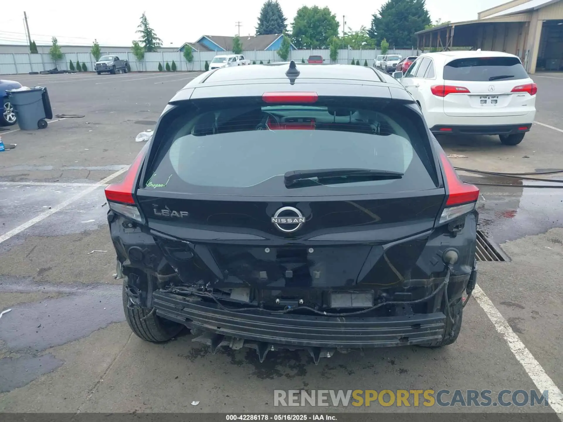 16 Photograph of a damaged car 1N4AZ1BV7PC557687 NISSAN LEAF 2023