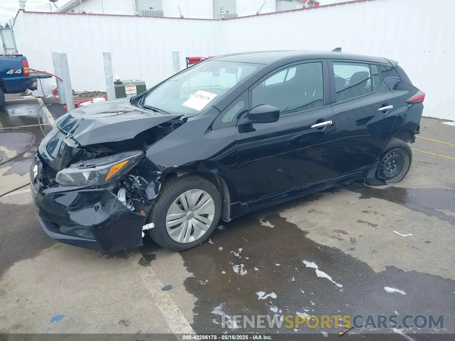 2 Photograph of a damaged car 1N4AZ1BV7PC557687 NISSAN LEAF 2023