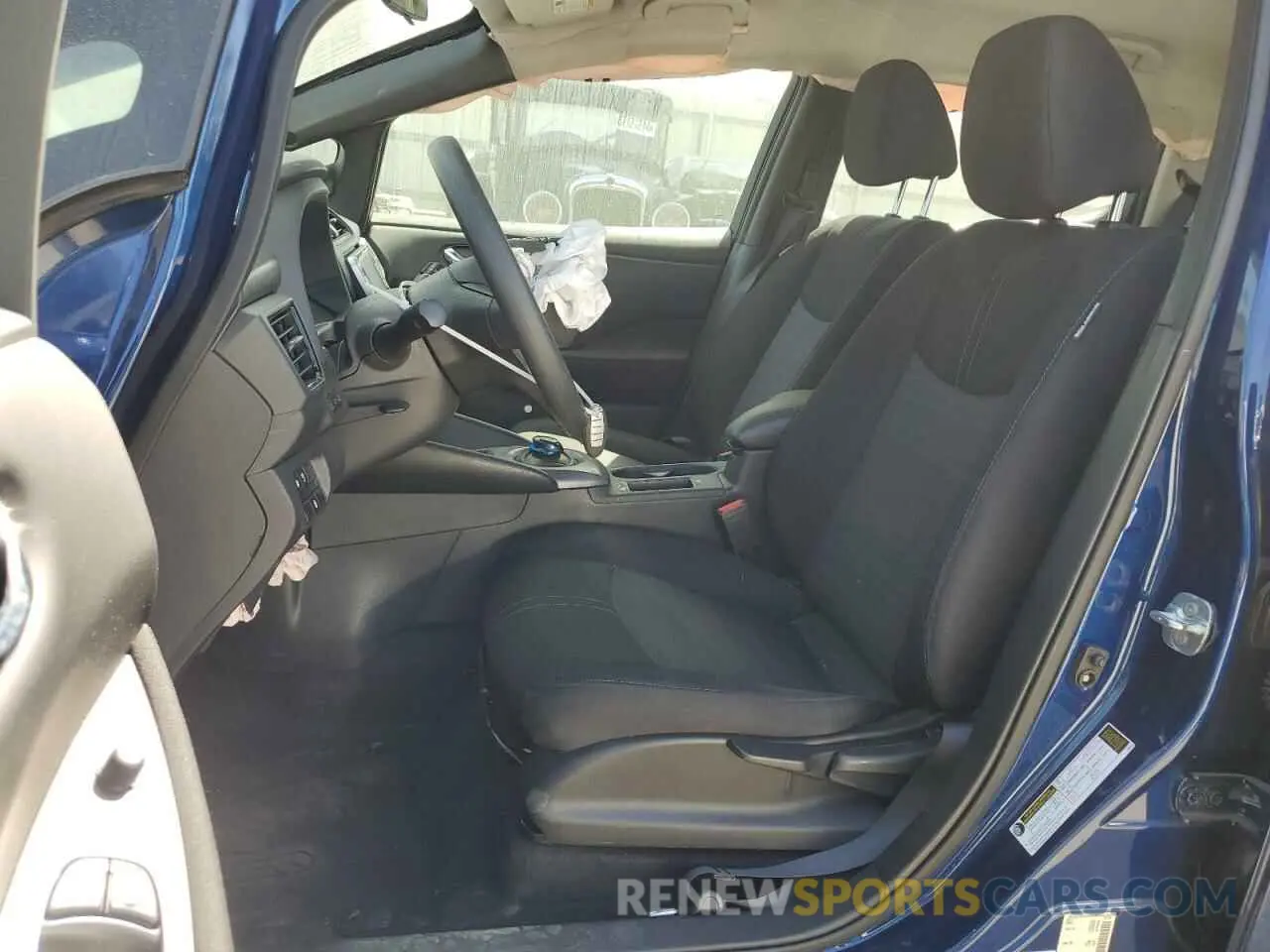 7 Photograph of a damaged car 1N4AZ1BV8PC550795 NISSAN LEAF 2023