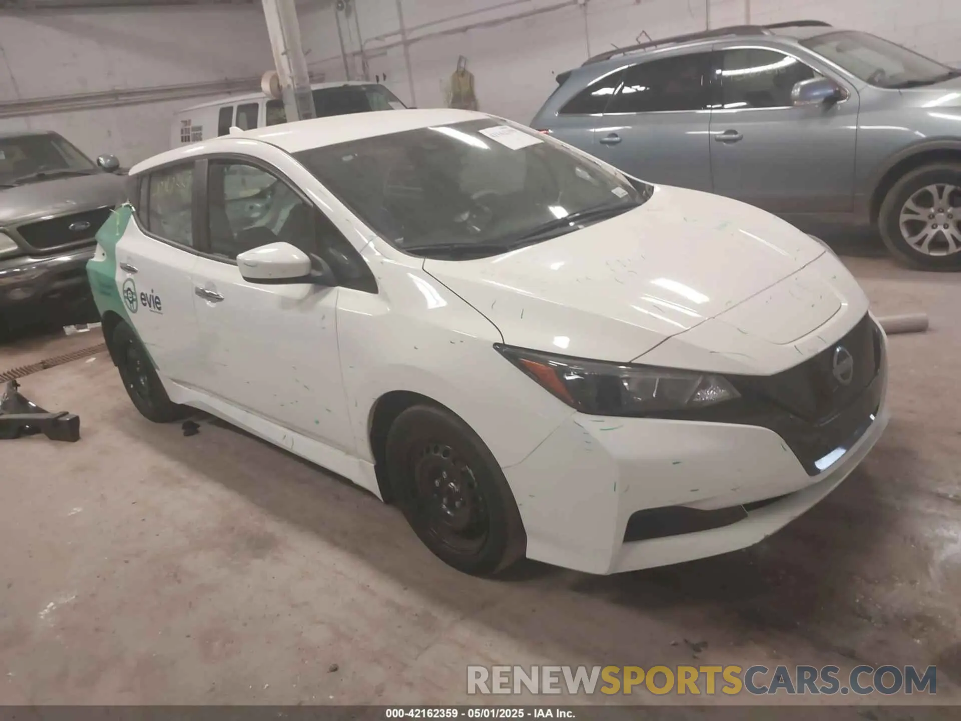 1 Photograph of a damaged car 1N4AZ1BV8PC559724 NISSAN LEAF 2023