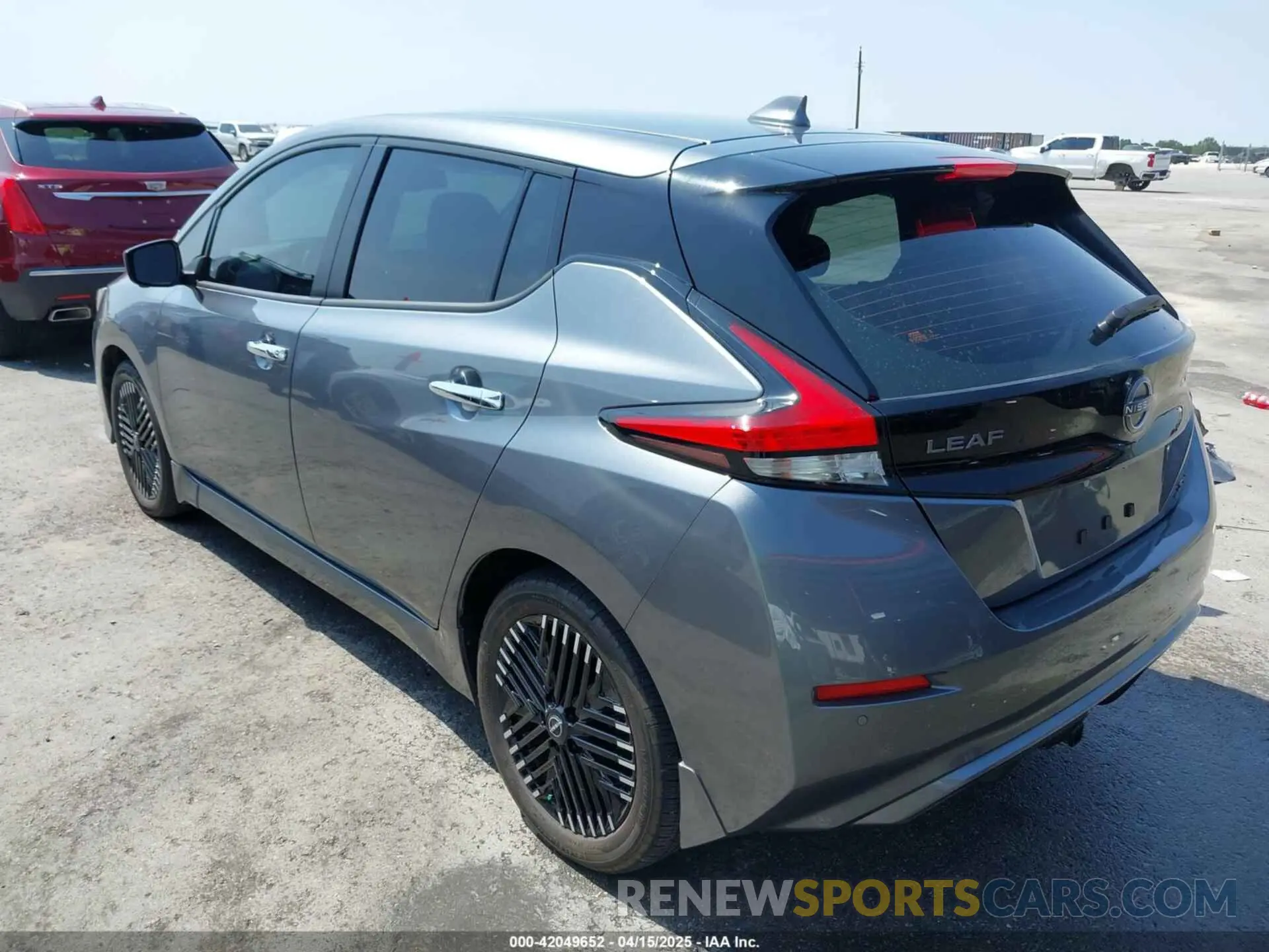 3 Photograph of a damaged car 1N4CZ1CV1PC561824 NISSAN LEAF 2023