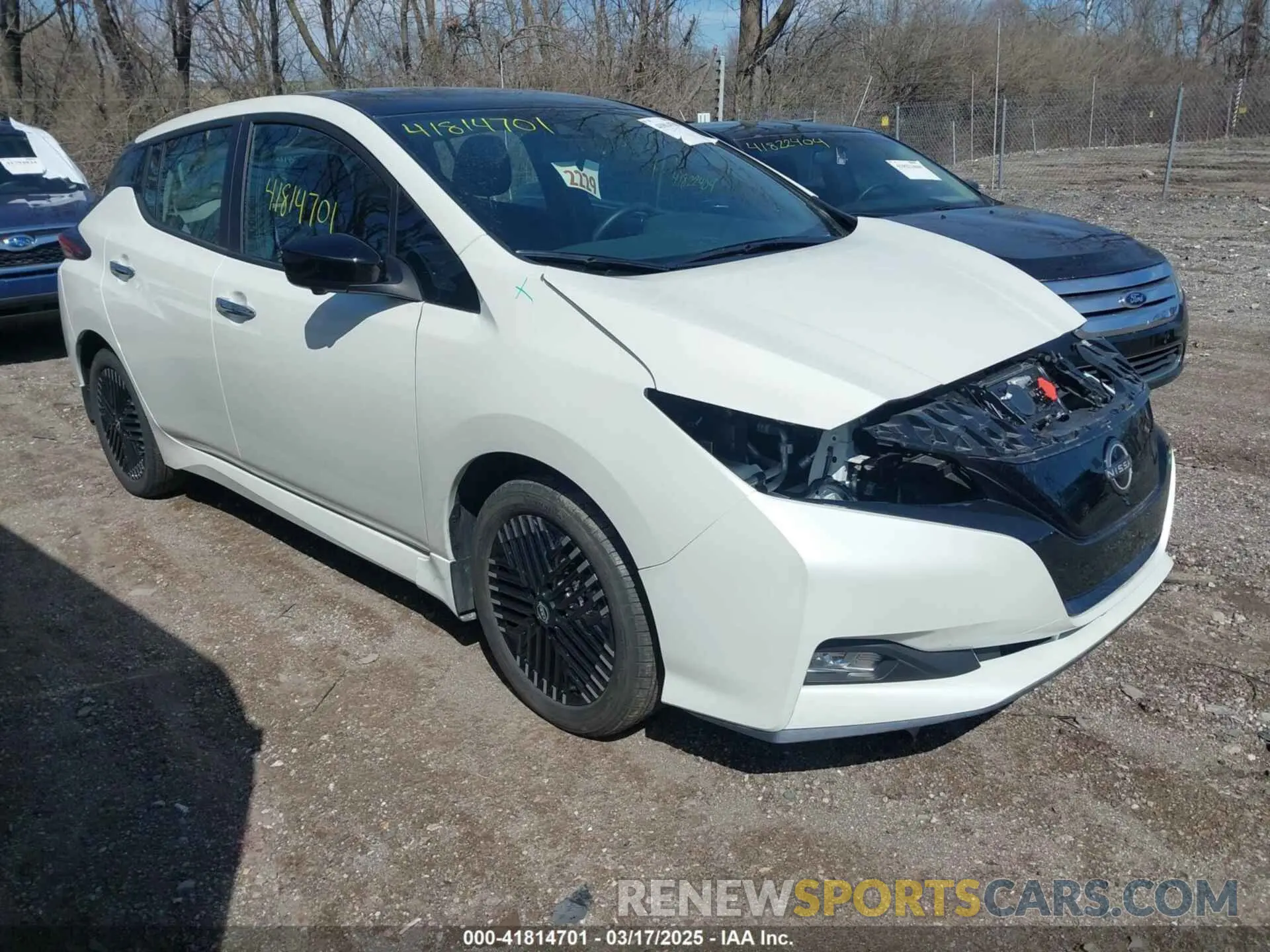 1 Photograph of a damaged car 1N4CZ1CV2PC557412 NISSAN LEAF 2023