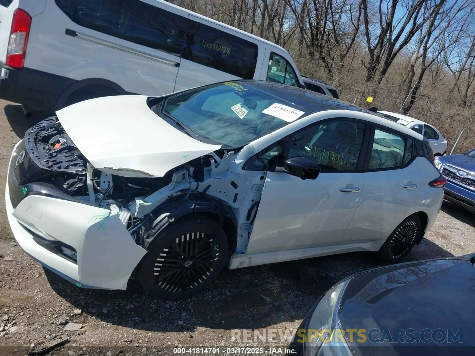15 Photograph of a damaged car 1N4CZ1CV2PC557412 NISSAN LEAF 2023
