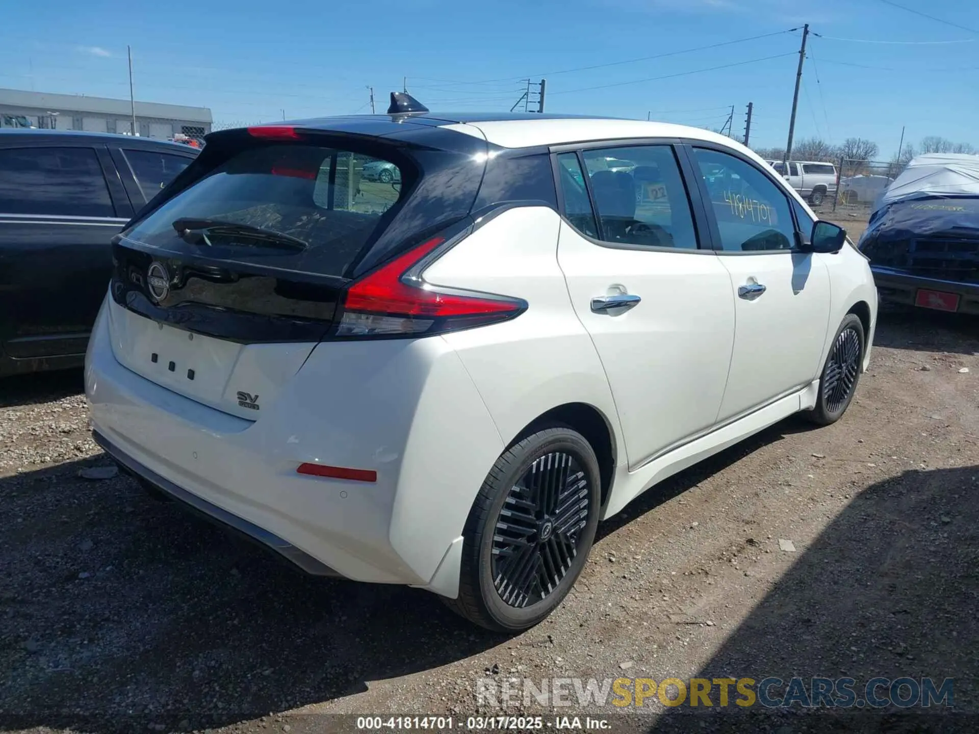 4 Photograph of a damaged car 1N4CZ1CV2PC557412 NISSAN LEAF 2023