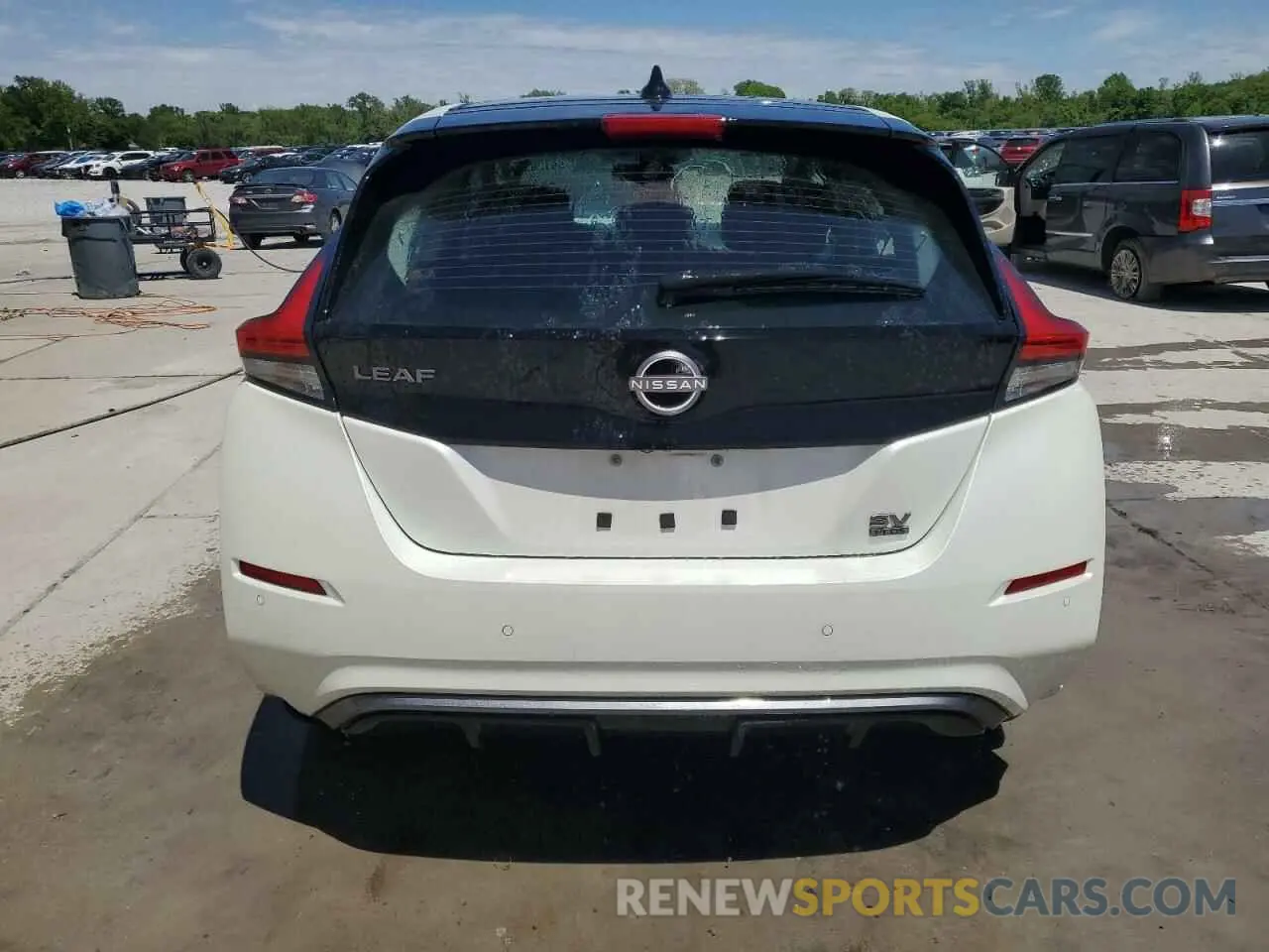 6 Photograph of a damaged car 1N4CZ1CV4PC554883 NISSAN LEAF 2023