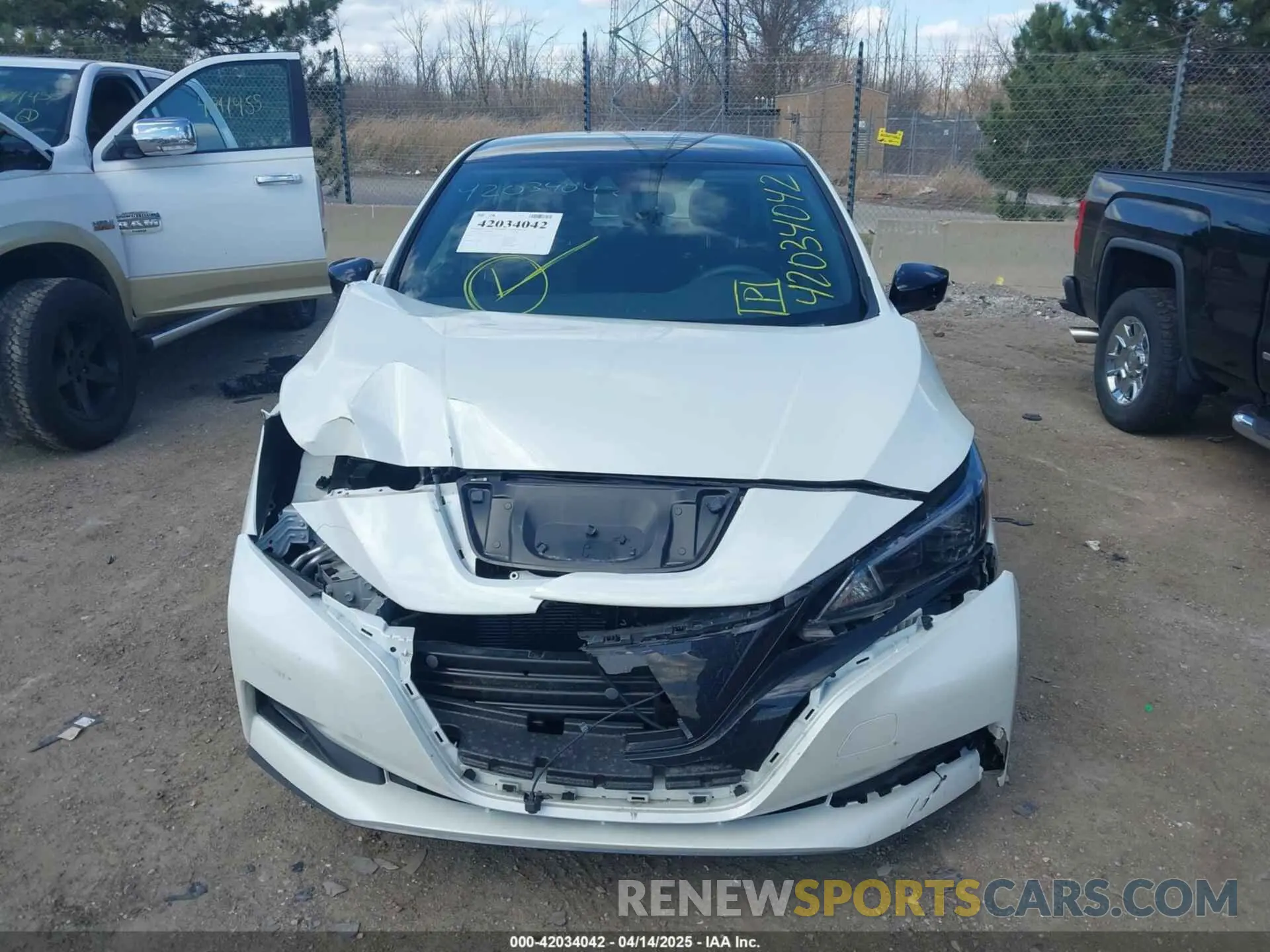 12 Photograph of a damaged car 1N4CZ1CV4PC557184 NISSAN LEAF 2023