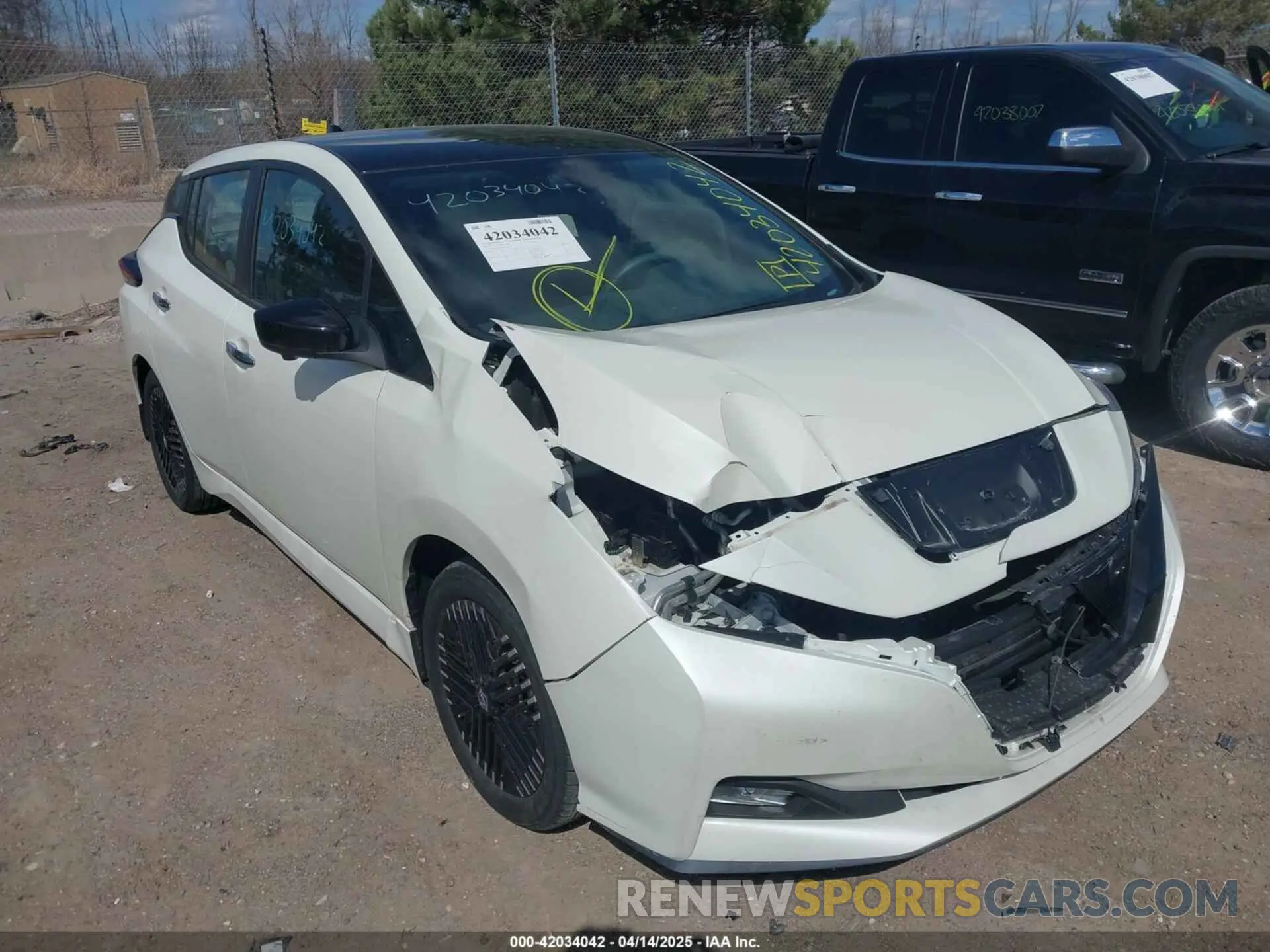 6 Photograph of a damaged car 1N4CZ1CV4PC557184 NISSAN LEAF 2023