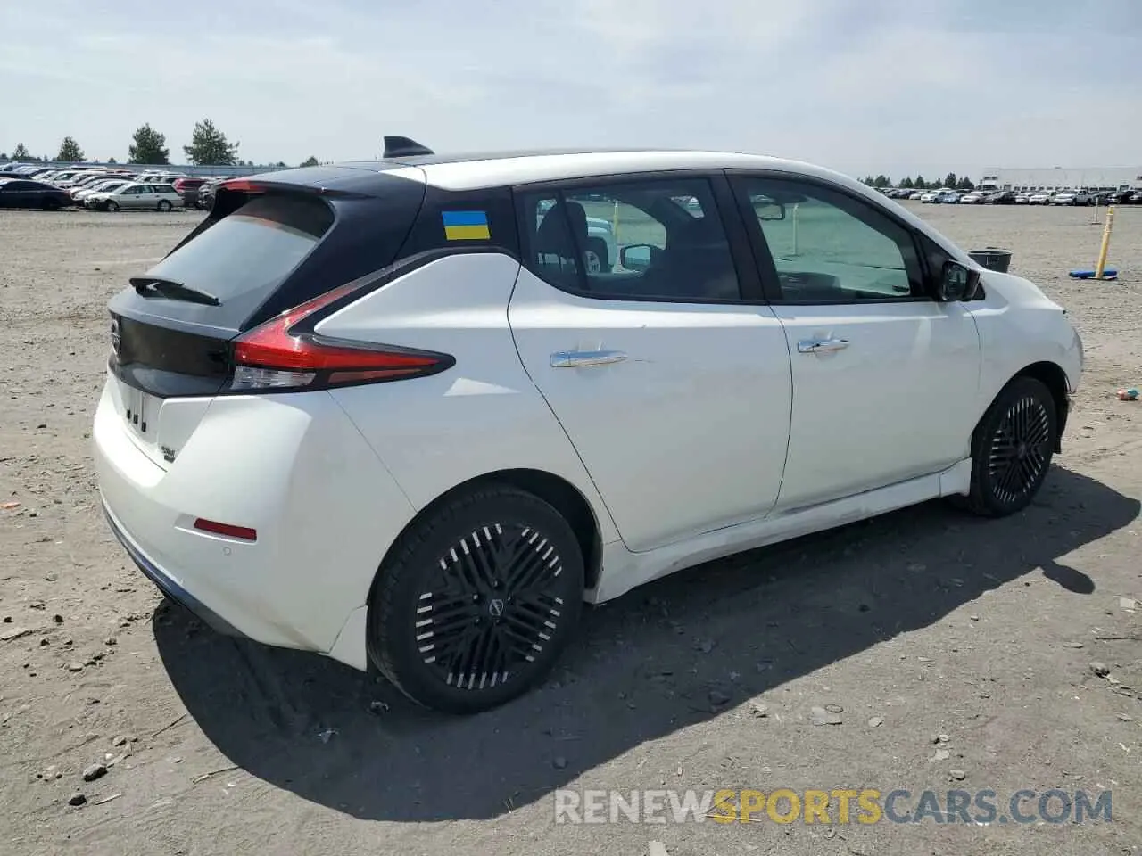 3 Photograph of a damaged car 1N4CZ1CV6PC551242 NISSAN LEAF 2023