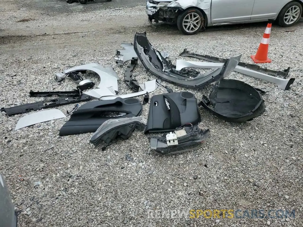 13 Photograph of a damaged car 1N4CZ1CV6PC563116 NISSAN LEAF 2023
