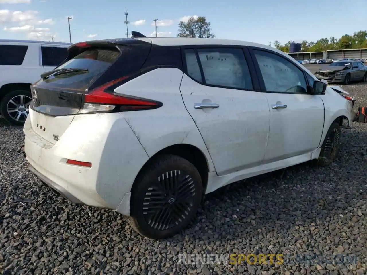 3 Photograph of a damaged car 1N4CZ1CV7PC562928 NISSAN LEAF 2023