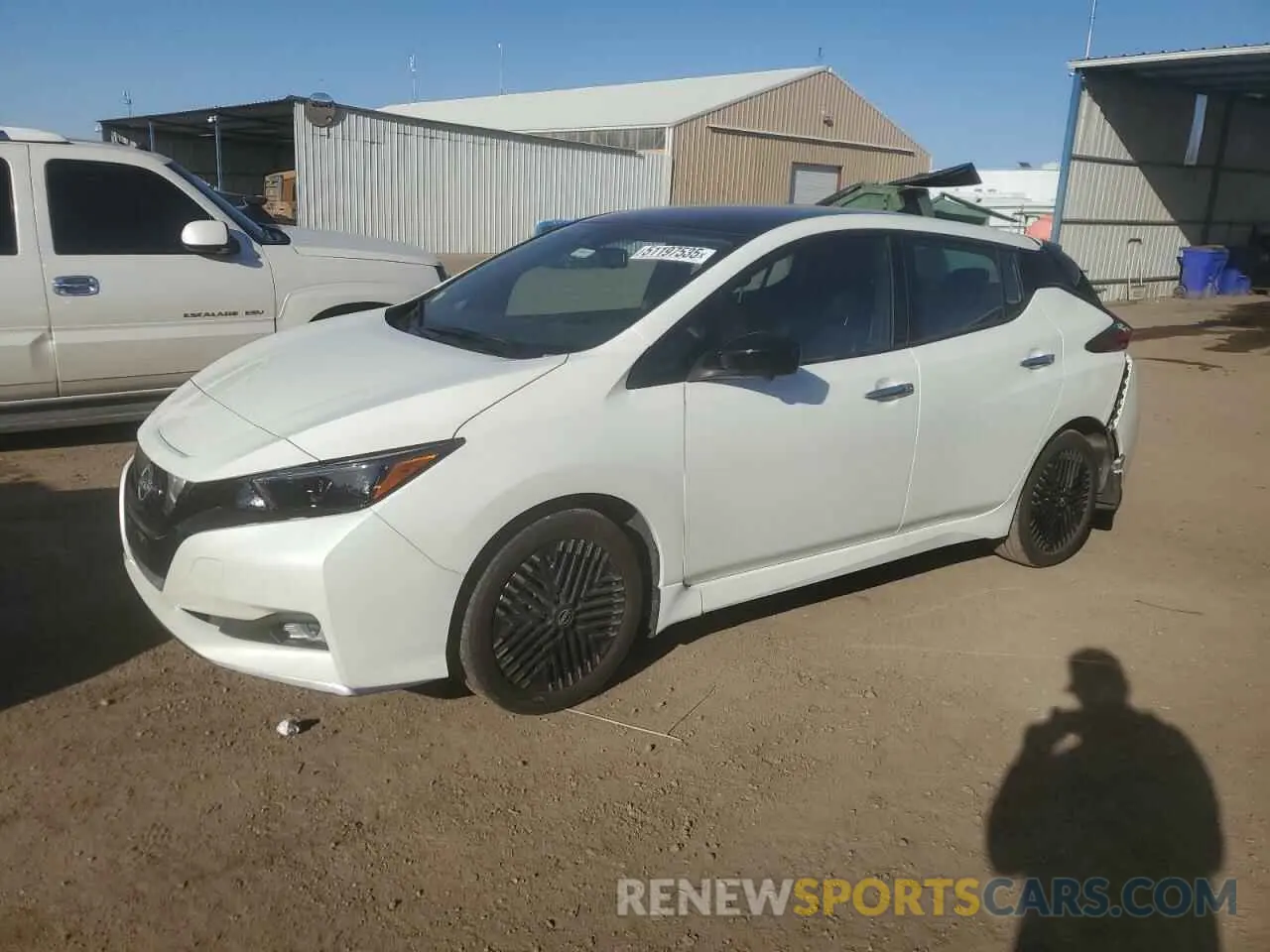1 Photograph of a damaged car 1N4CZ1CV5RC553051 NISSAN LEAF 2024