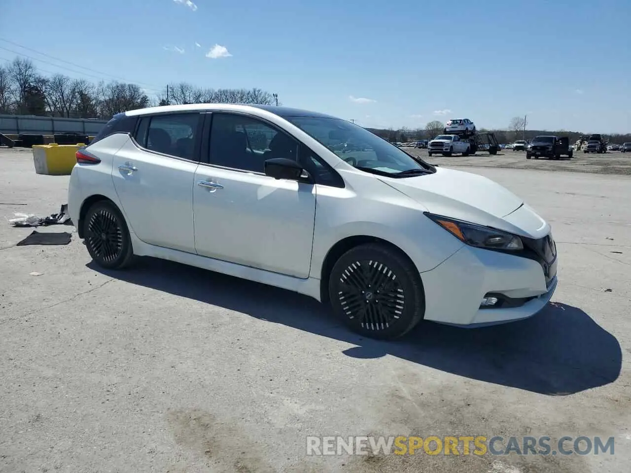 4 Photograph of a damaged car 1N4CZ1CV6RC554676 NISSAN LEAF 2024