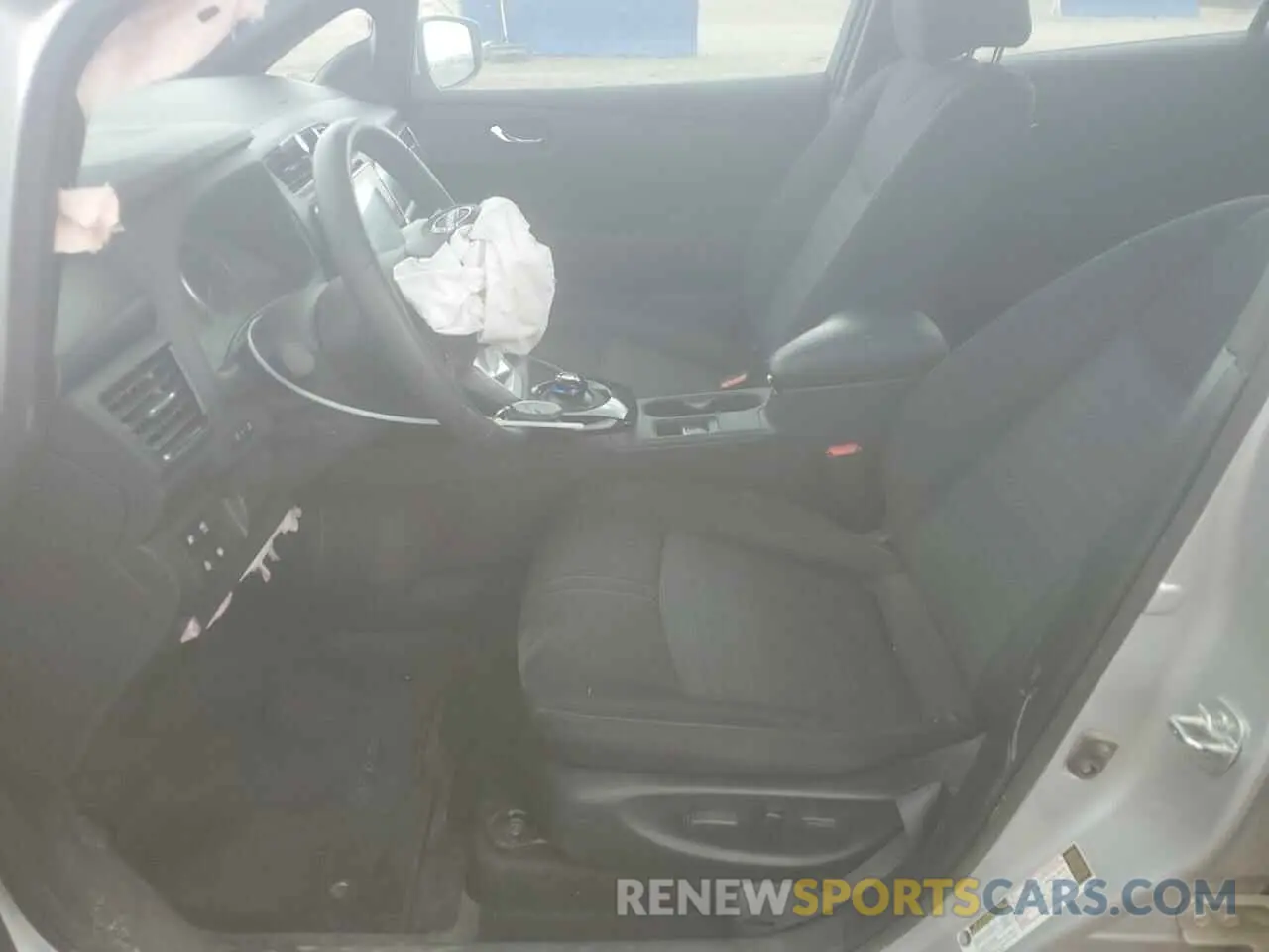 7 Photograph of a damaged car 1N4CZ1CV9RC553019 NISSAN LEAF 2024