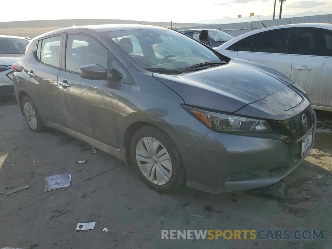 4 Photograph of a damaged car 1N4AZ1BV1SC560402 NISSAN LEAF 2025