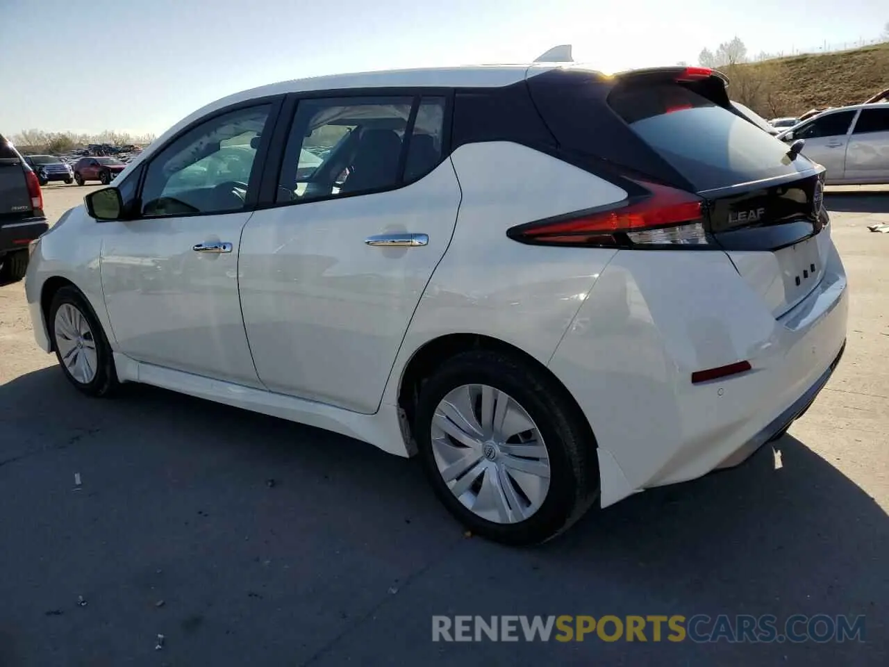 2 Photograph of a damaged car 1N4AZ1BV1SC562084 NISSAN LEAF 2025