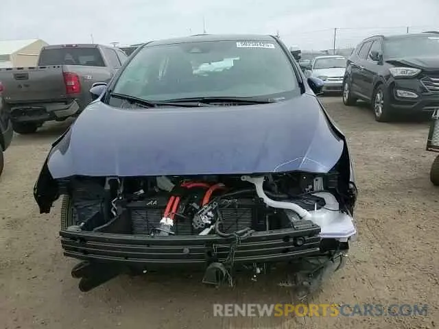 11 Photograph of a damaged car 1N4AZ1BV4SC558885 NISSAN LEAF 2025
