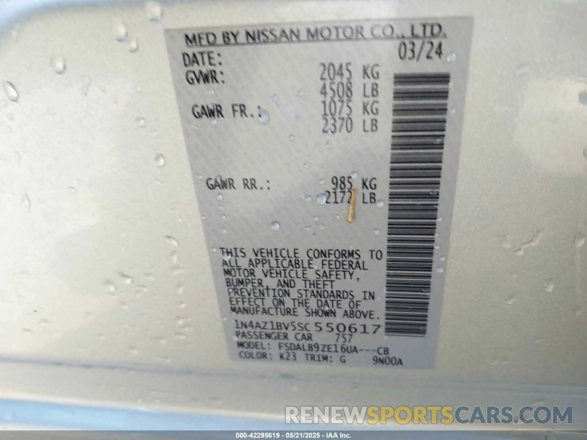 9 Photograph of a damaged car 1N4AZ1BV5SC550617 NISSAN LEAF 2025