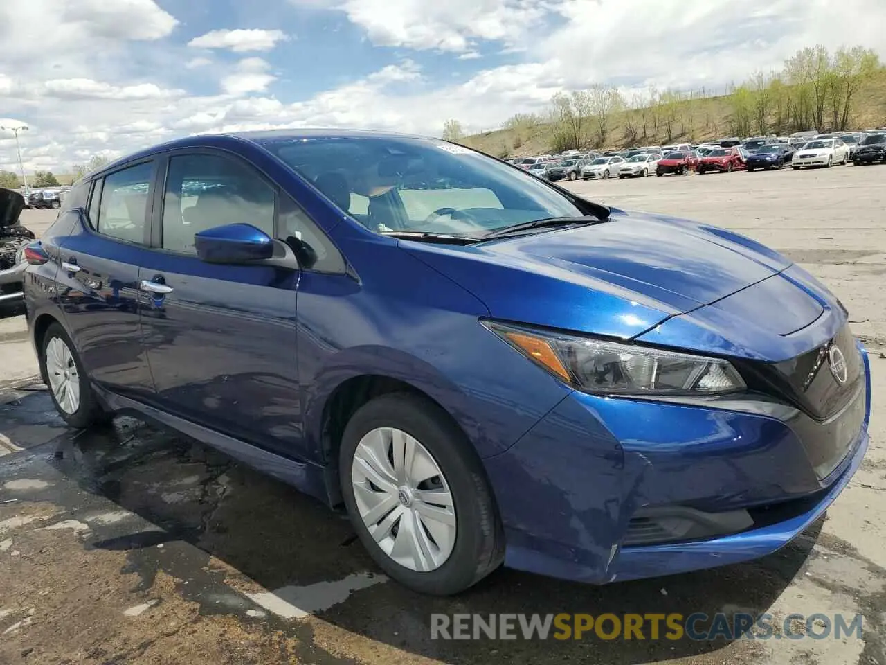 4 Photograph of a damaged car 1N4AZ1BV6SC558659 NISSAN LEAF 2025