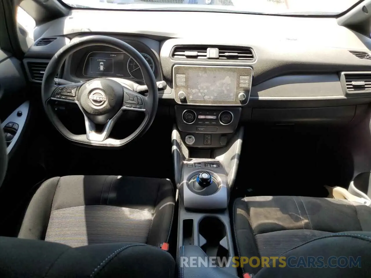8 Photograph of a damaged car 1N4AZ1BV8SC558033 NISSAN LEAF 2025