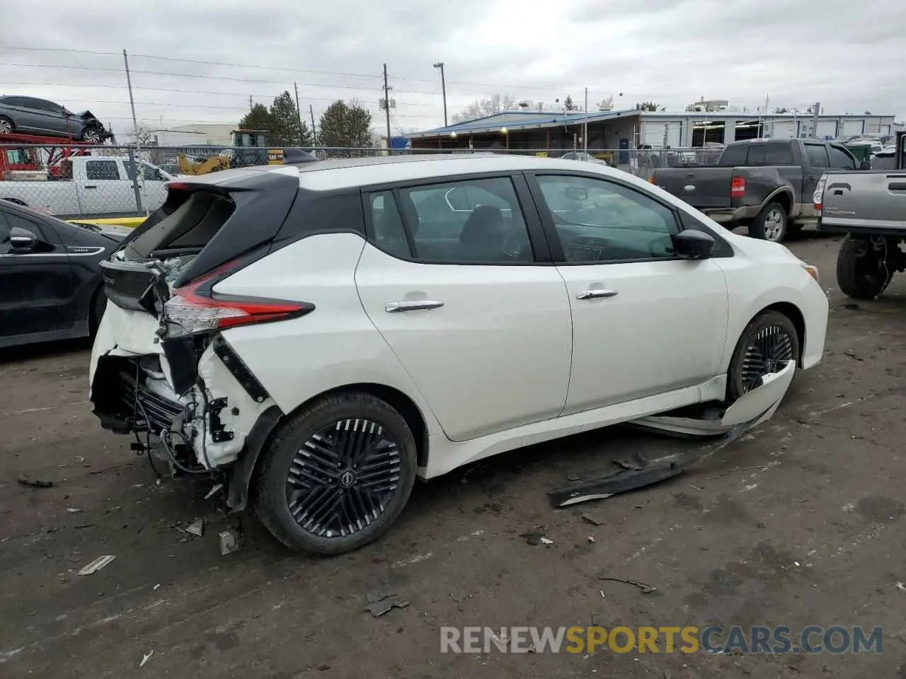 3 Photograph of a damaged car 1N4CZ1CV2SC559072 NISSAN LEAF 2025
