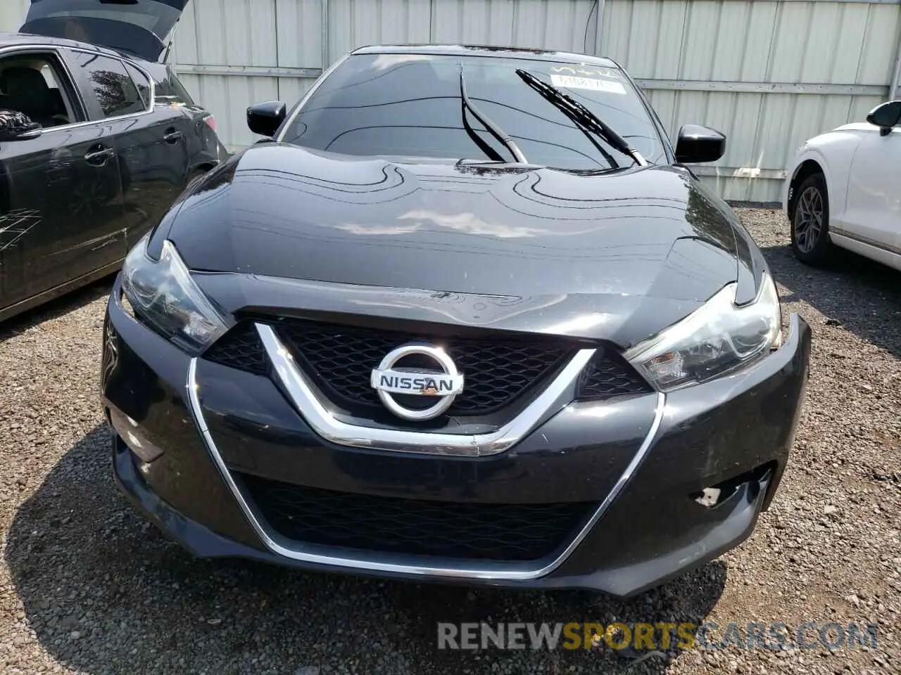 5 Photograph of a damaged car 1N4AA6AP3JC404805 NISSAN MAXIMA 2018