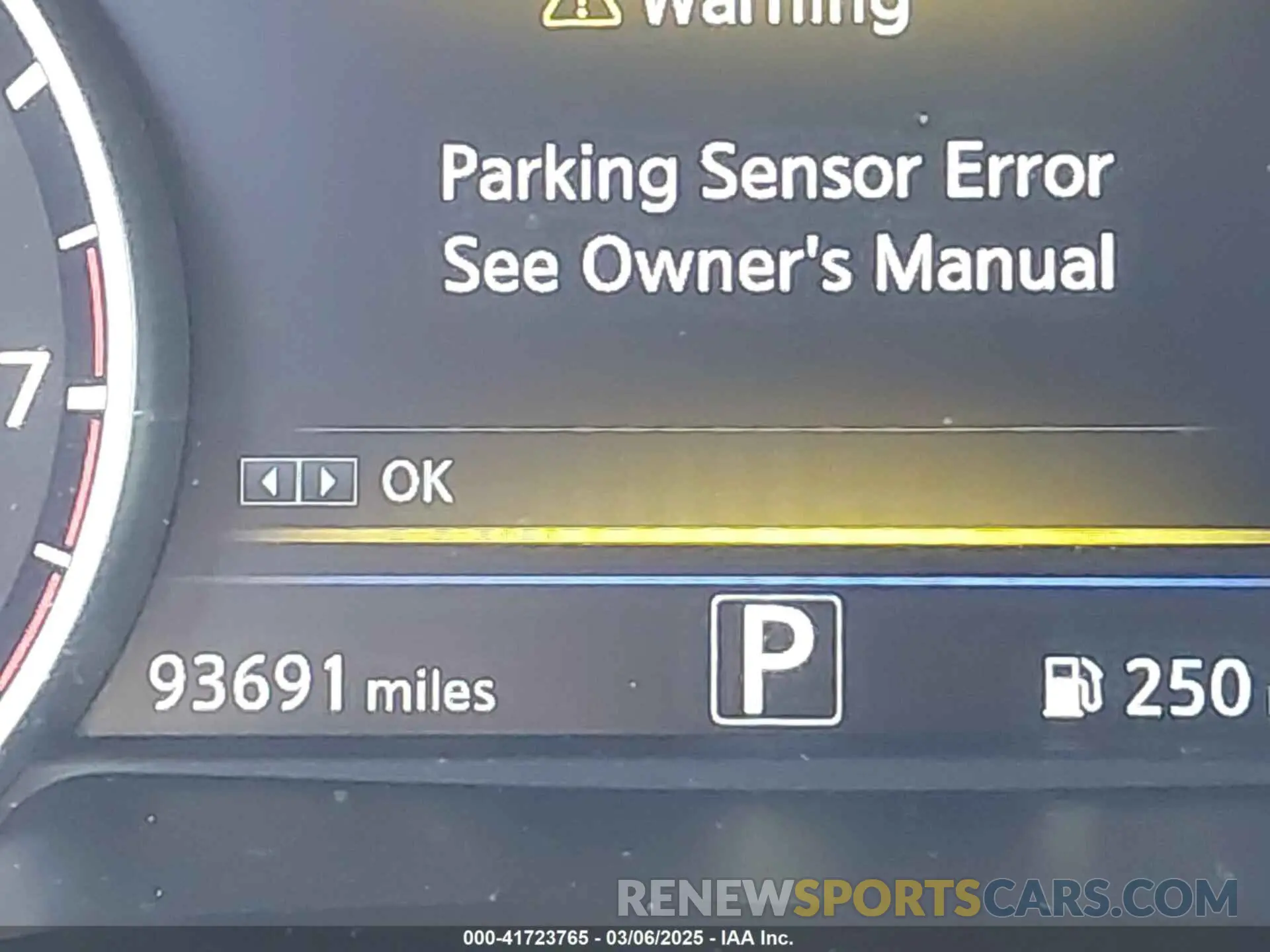 16 Photograph of a damaged car 1N4AA6AV0KC360617 NISSAN MAXIMA 2019