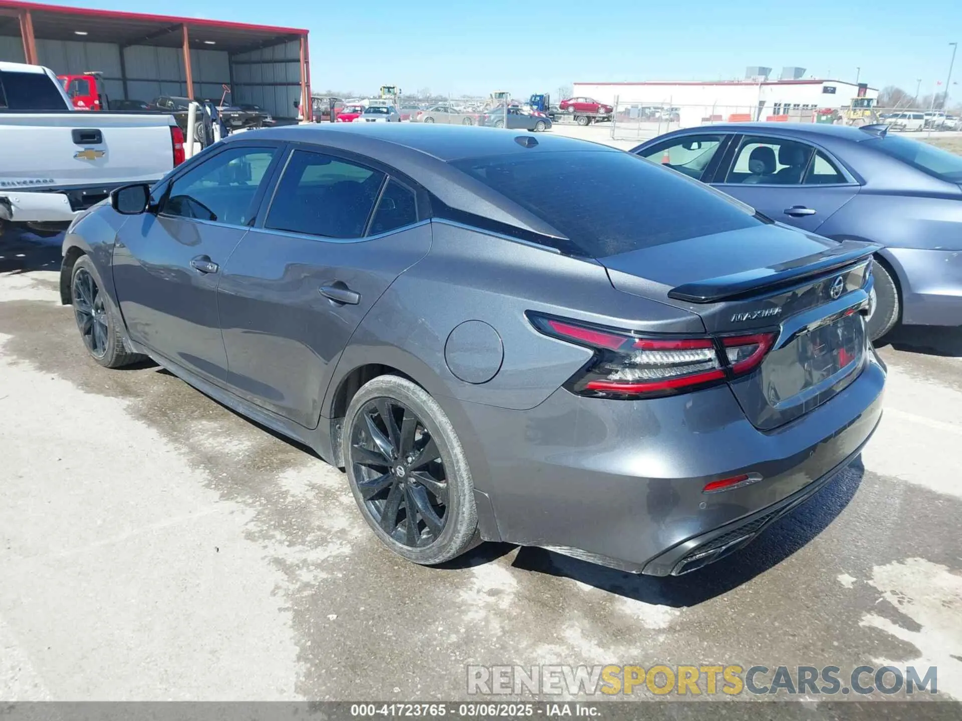 3 Photograph of a damaged car 1N4AA6AV0KC360617 NISSAN MAXIMA 2019