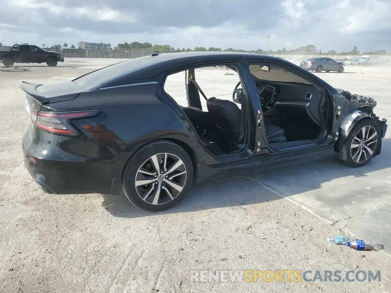 3 Photograph of a damaged car 1N4AA6AV0KC361606 NISSAN MAXIMA 2019