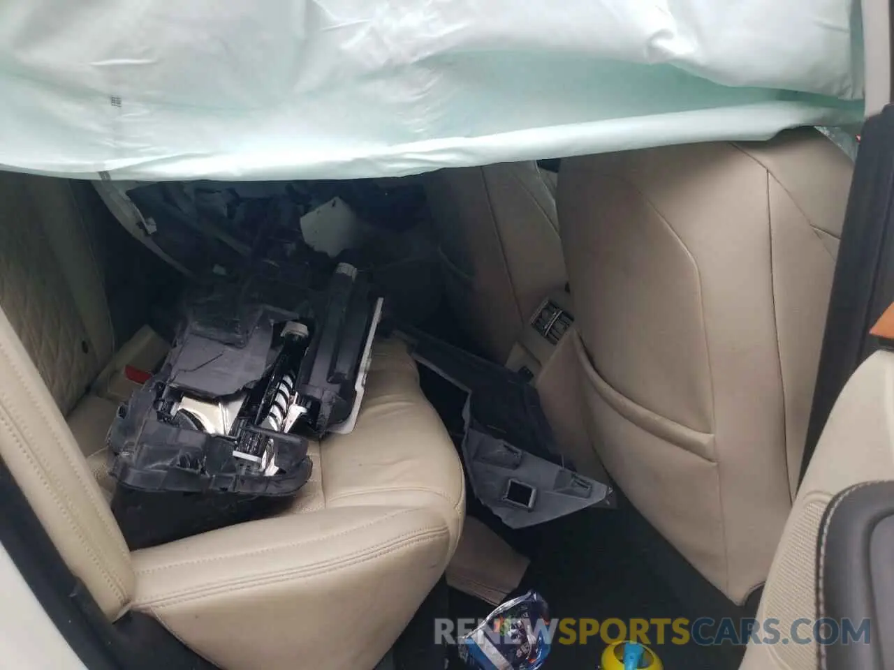 11 Photograph of a damaged car 1N4AA6AV0KC363601 NISSAN MAXIMA 2019