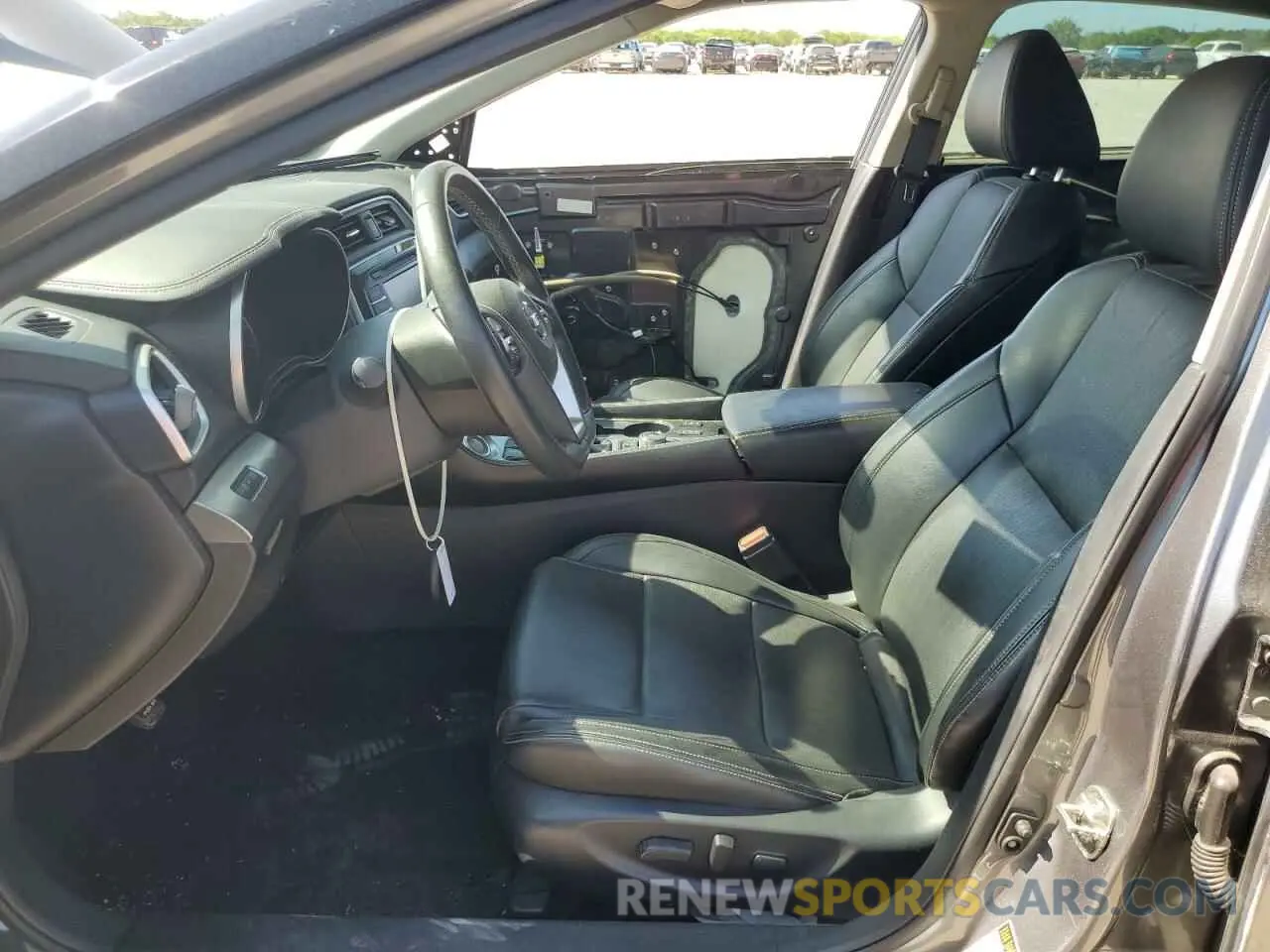 7 Photograph of a damaged car 1N4AA6AV0KC364778 NISSAN MAXIMA 2019