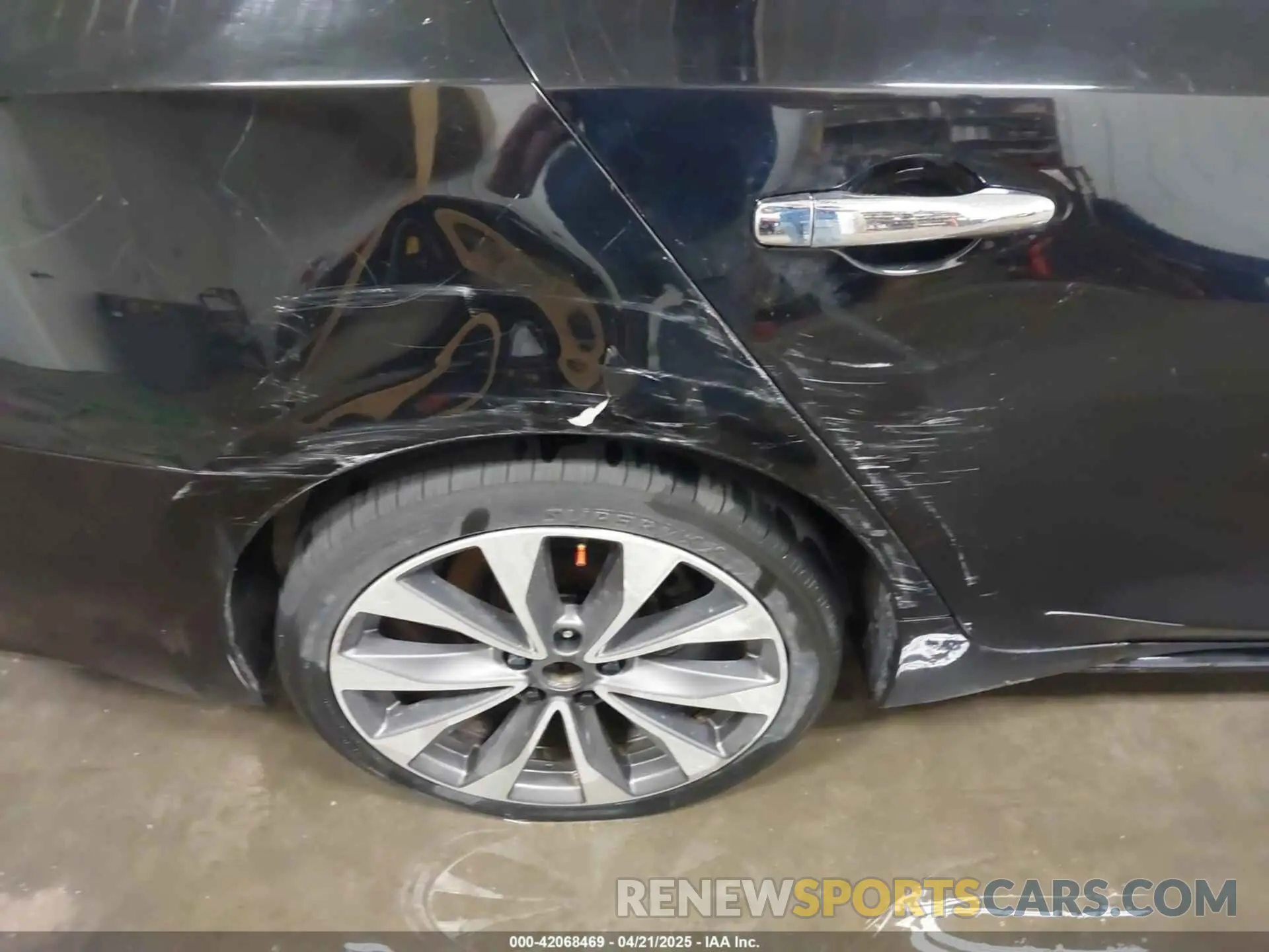 20 Photograph of a damaged car 1N4AA6AV0KC366322 NISSAN MAXIMA 2019