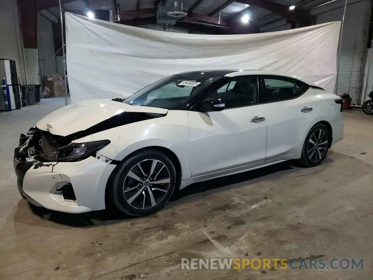 1 Photograph of a damaged car 1N4AA6AV0KC375022 NISSAN MAXIMA 2019
