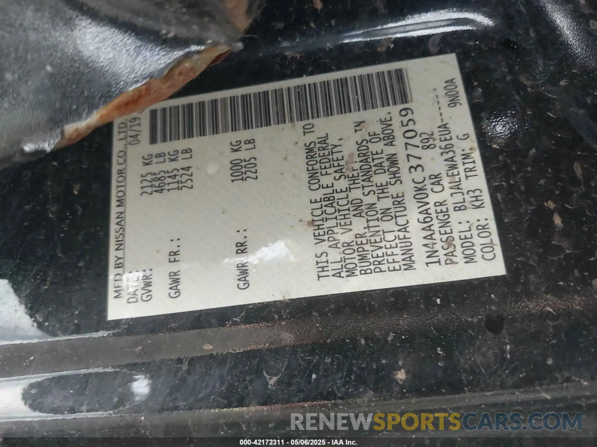9 Photograph of a damaged car 1N4AA6AV0KC377059 NISSAN MAXIMA 2019