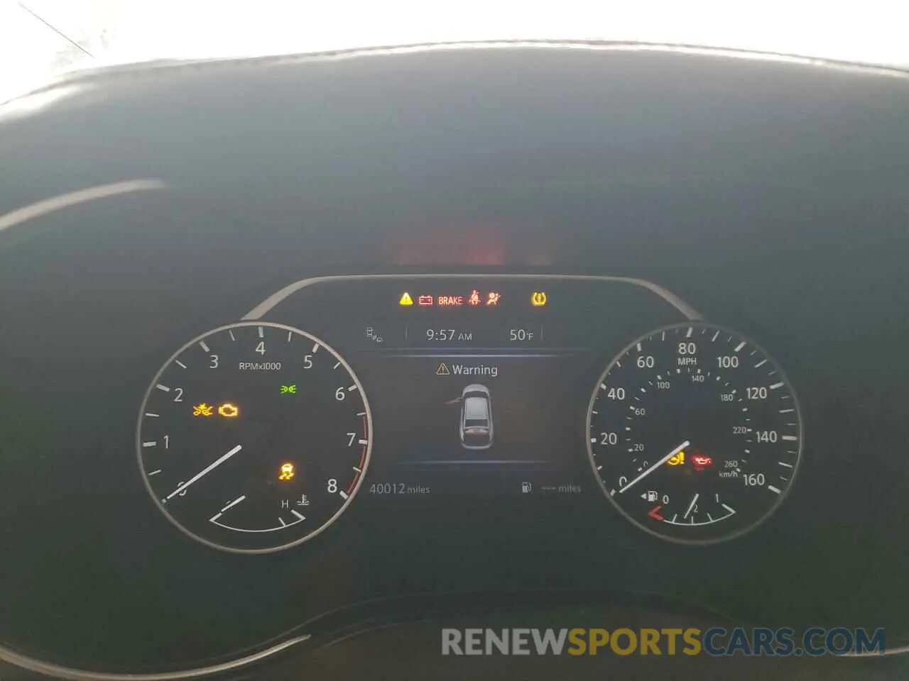9 Photograph of a damaged car 1N4AA6AV0KC378681 NISSAN MAXIMA 2019