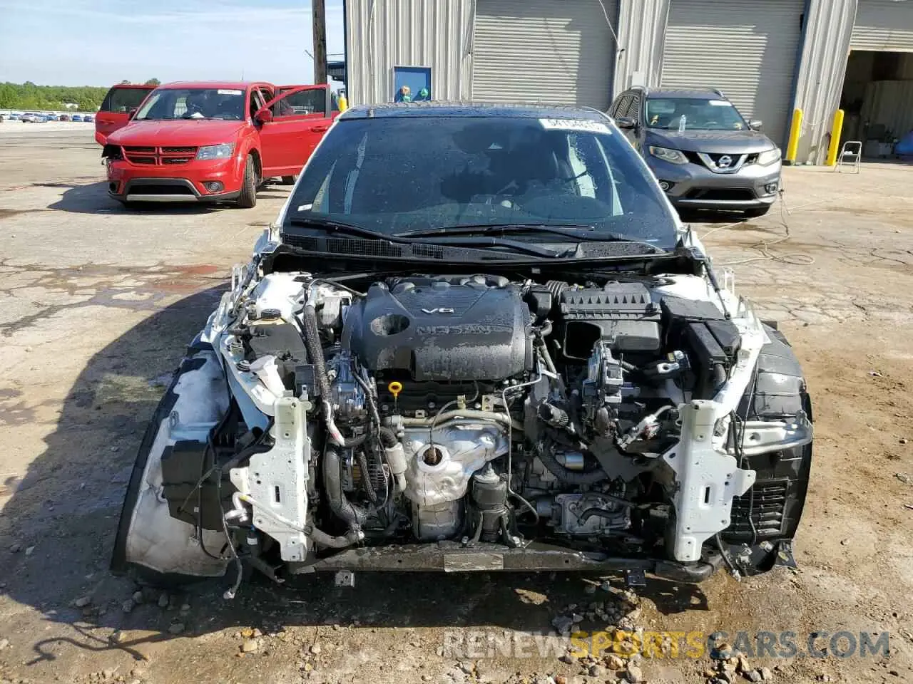 5 Photograph of a damaged car 1N4AA6AV0KC384836 NISSAN MAXIMA 2019