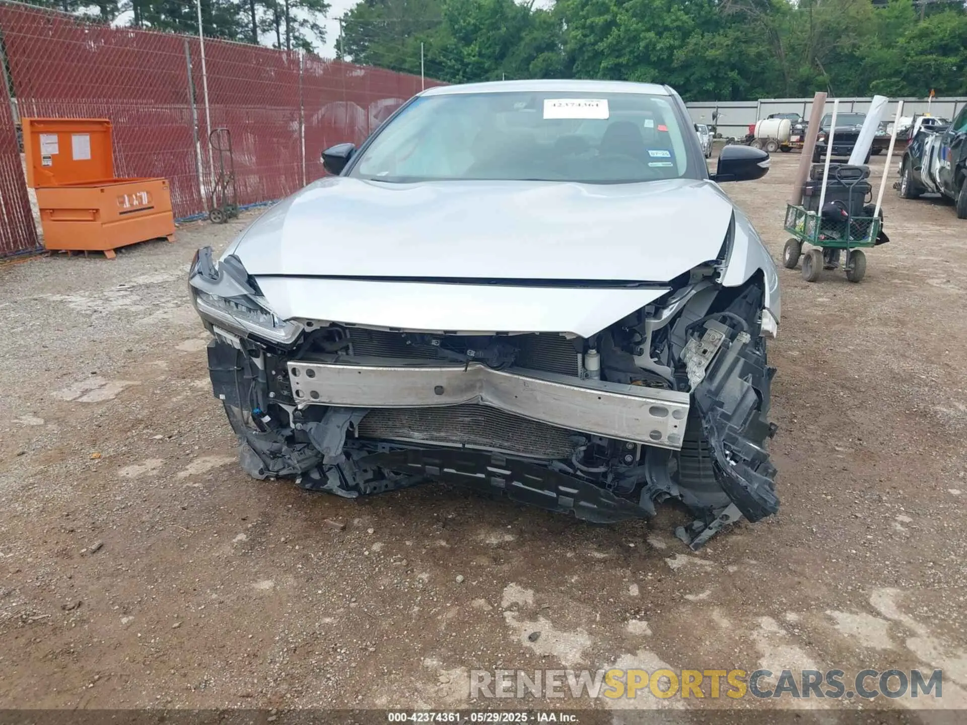 6 Photograph of a damaged car 1N4AA6AV1KC361453 NISSAN MAXIMA 2019