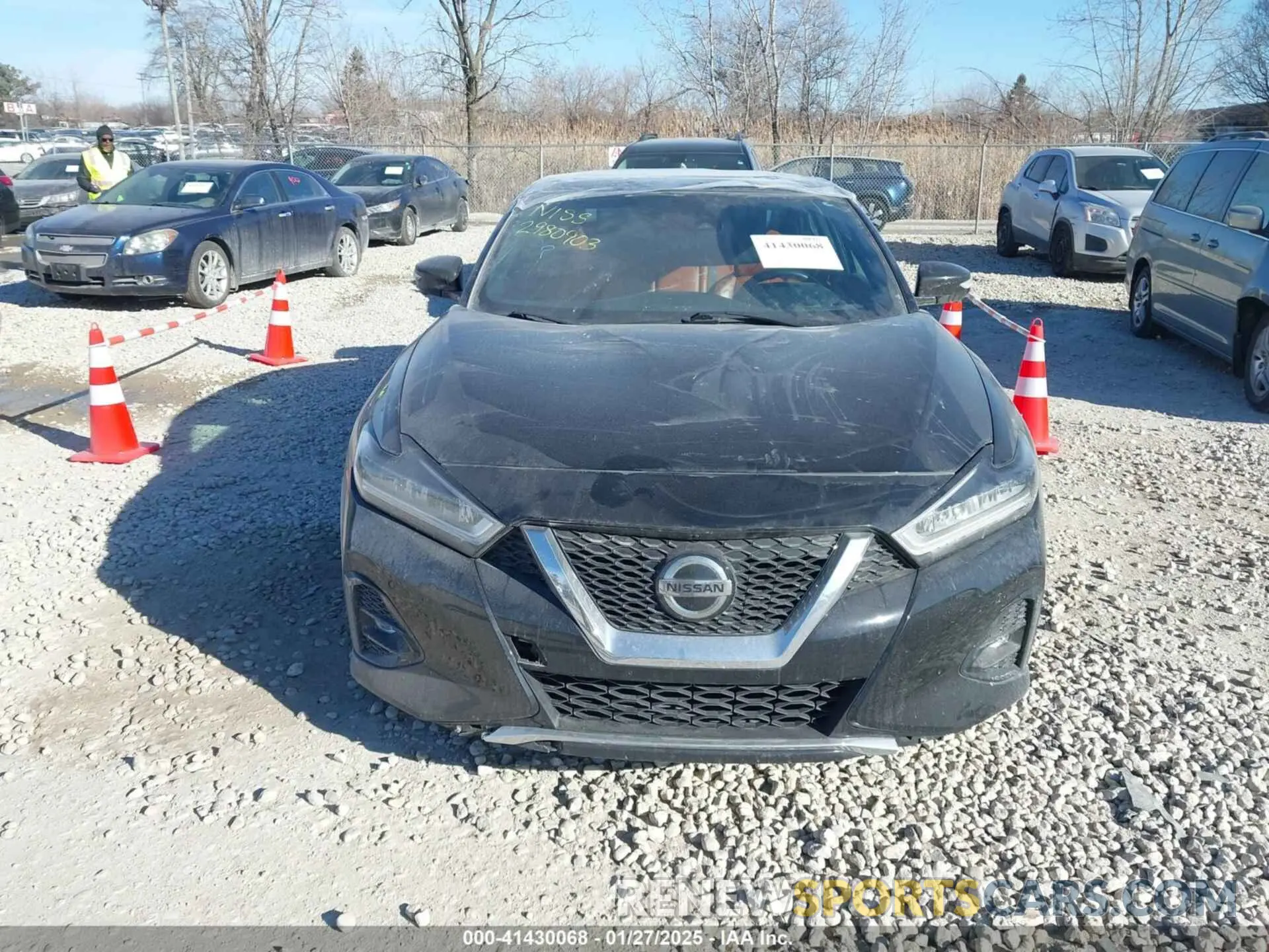 13 Photograph of a damaged car 1N4AA6AV1KC362280 NISSAN MAXIMA 2019