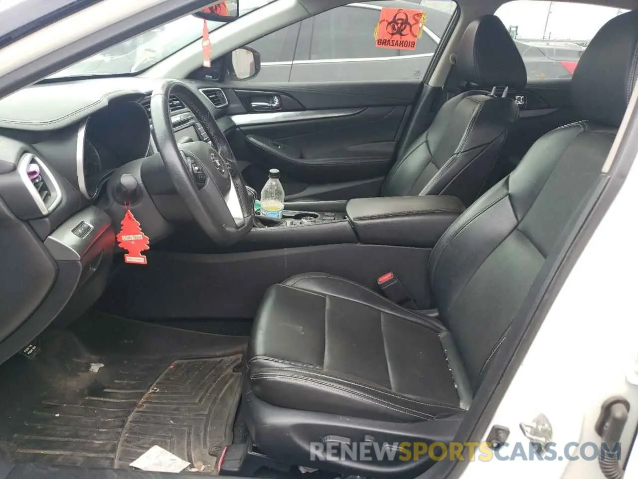 7 Photograph of a damaged car 1N4AA6AV1KC366409 NISSAN MAXIMA 2019