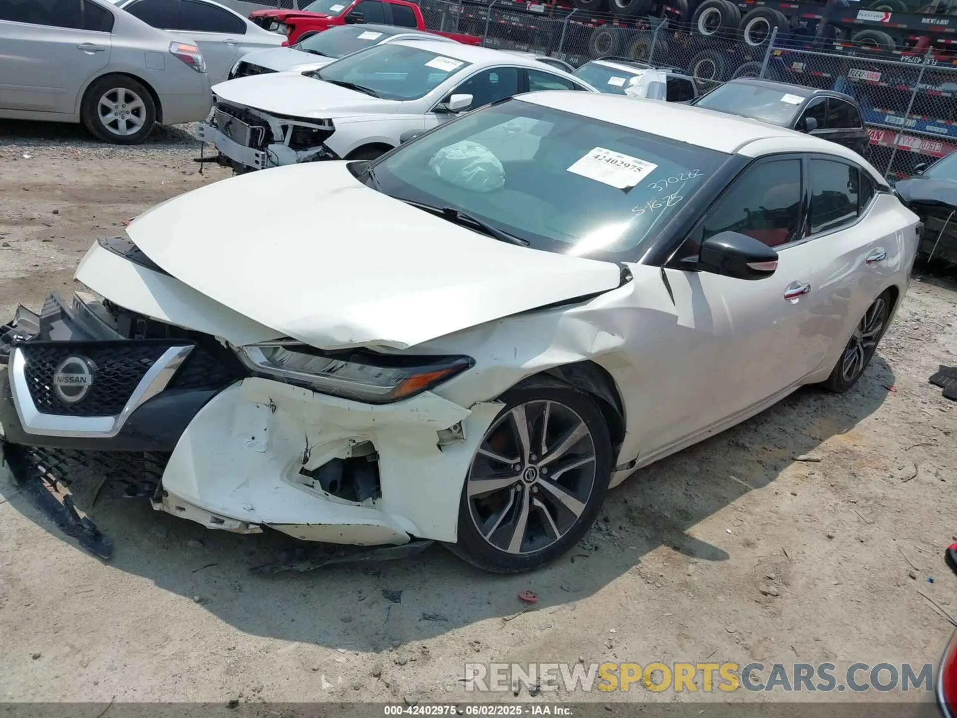 2 Photograph of a damaged car 1N4AA6AV1KC370282 NISSAN MAXIMA 2019