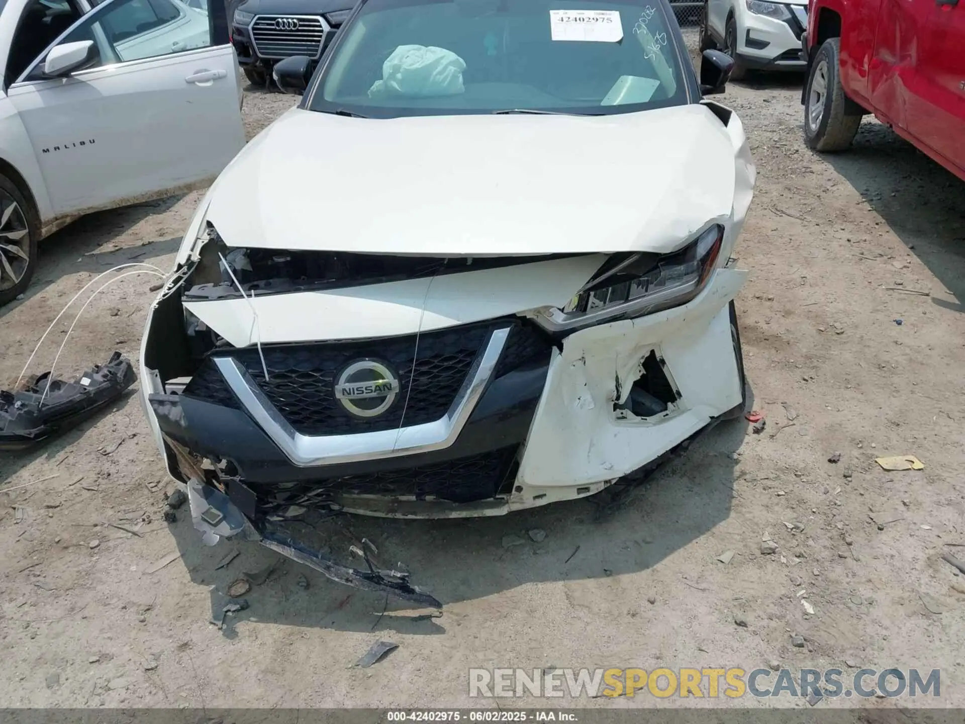 6 Photograph of a damaged car 1N4AA6AV1KC370282 NISSAN MAXIMA 2019