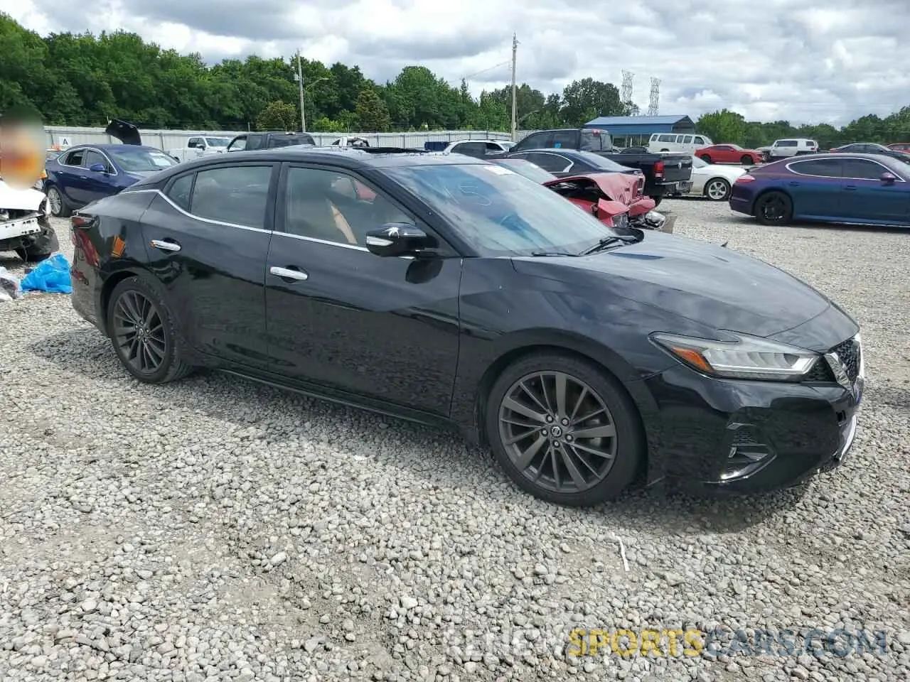 4 Photograph of a damaged car 1N4AA6AV1KC373425 NISSAN MAXIMA 2019