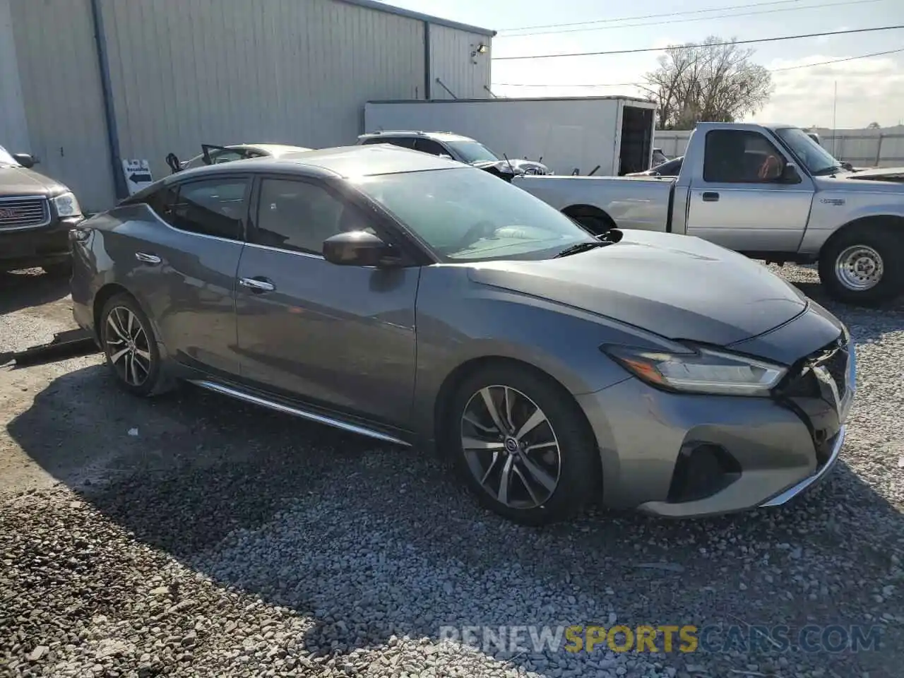 4 Photograph of a damaged car 1N4AA6AV1KC373814 NISSAN MAXIMA 2019