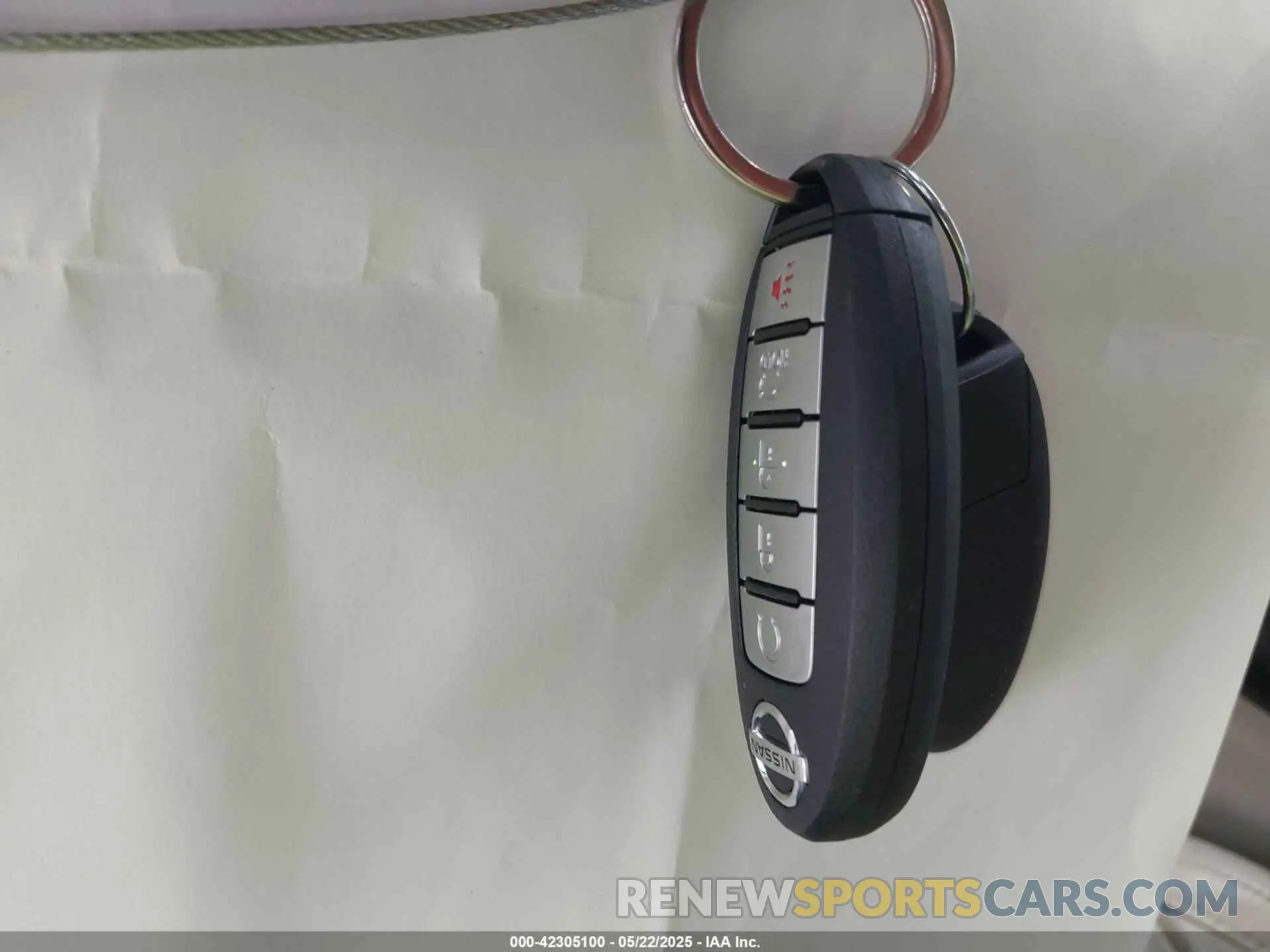 11 Photograph of a damaged car 1N4AA6AV1KC379936 NISSAN MAXIMA 2019
