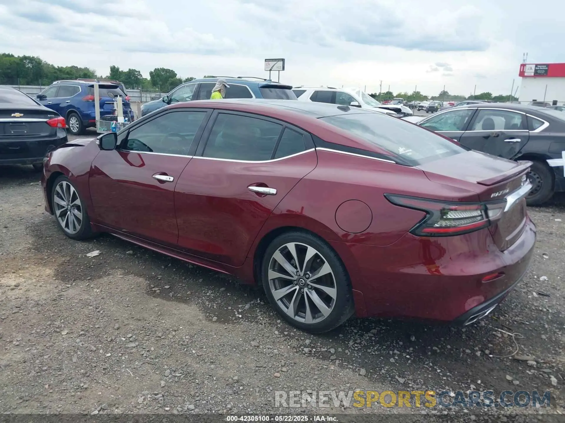 3 Photograph of a damaged car 1N4AA6AV1KC379936 NISSAN MAXIMA 2019