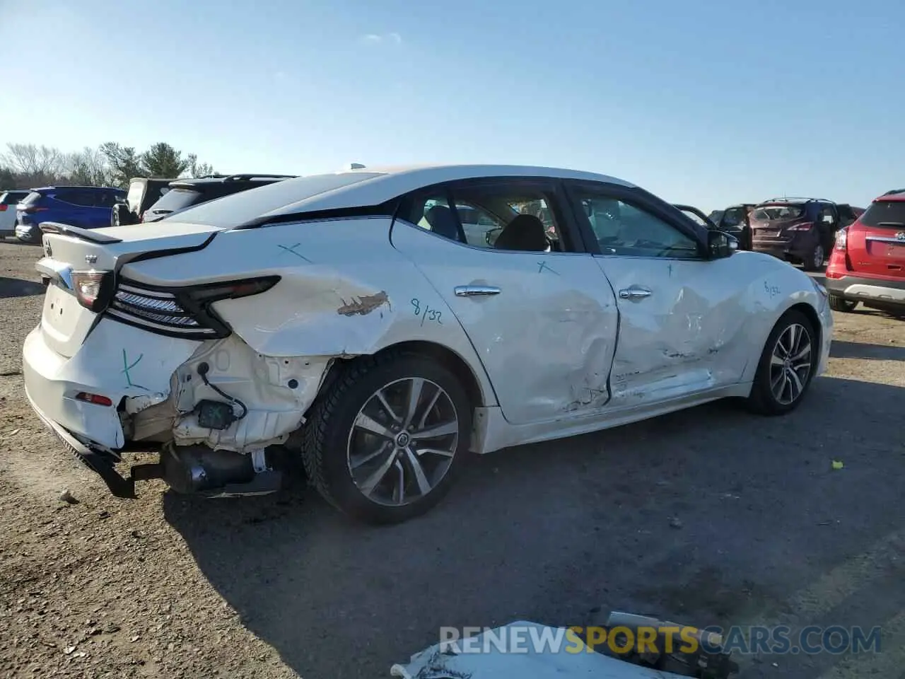 3 Photograph of a damaged car 1N4AA6AV2KC367469 NISSAN MAXIMA 2019