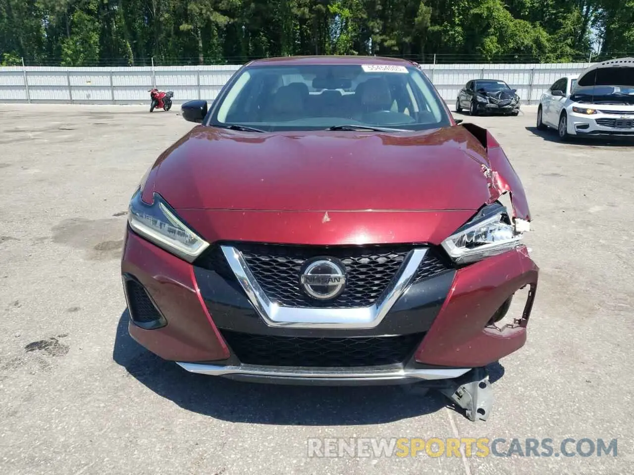5 Photograph of a damaged car 1N4AA6AV2KC380481 NISSAN MAXIMA 2019