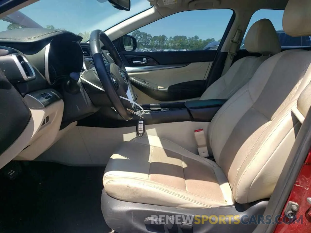 7 Photograph of a damaged car 1N4AA6AV2KC380481 NISSAN MAXIMA 2019
