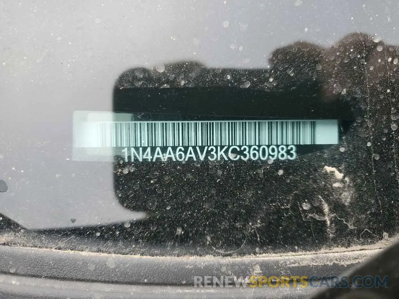 12 Photograph of a damaged car 1N4AA6AV3KC360983 NISSAN MAXIMA 2019