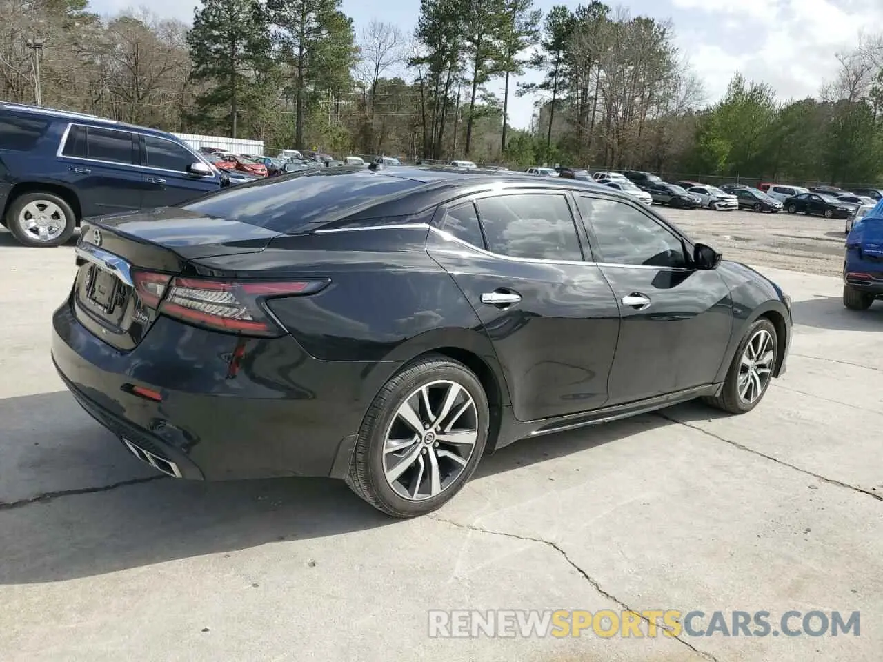 3 Photograph of a damaged car 1N4AA6AV3KC377332 NISSAN MAXIMA 2019